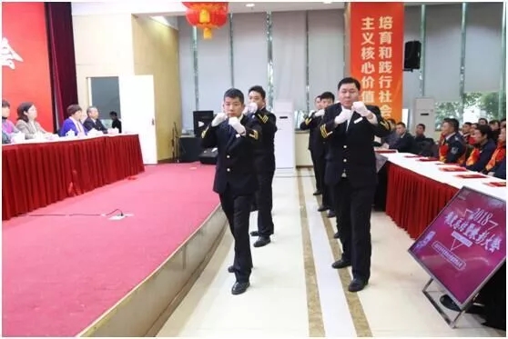 140651796.jpg 140651796.jpg